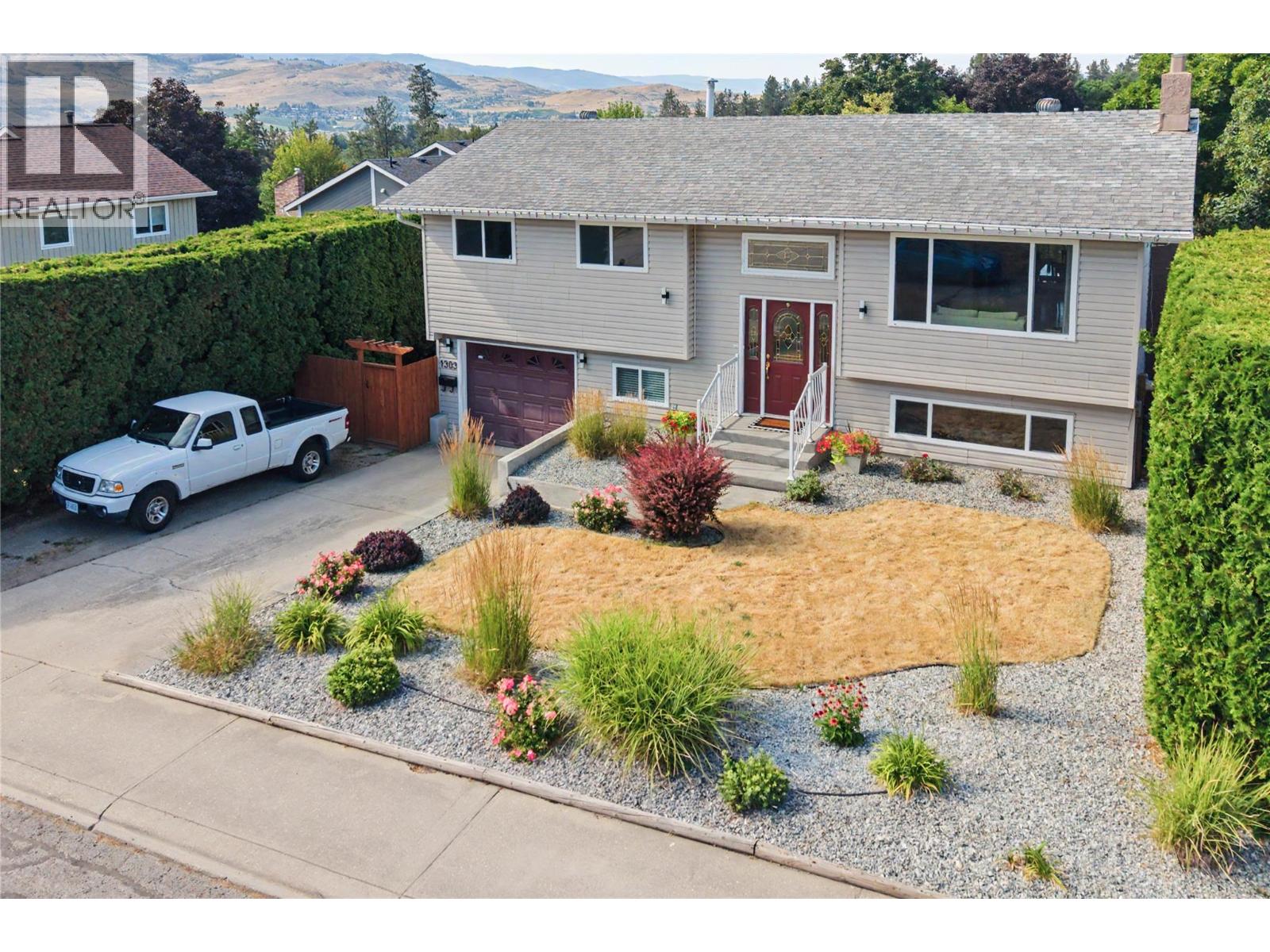 1303 41 Avenue - 79