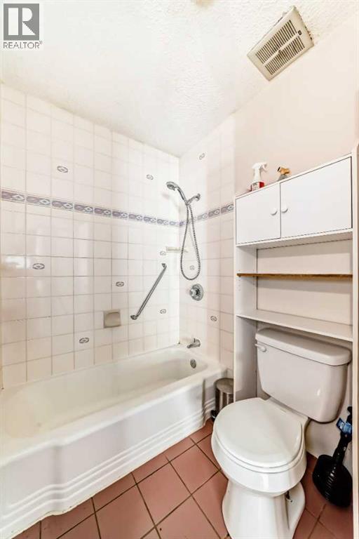 8016 33 Avenue NW - 17