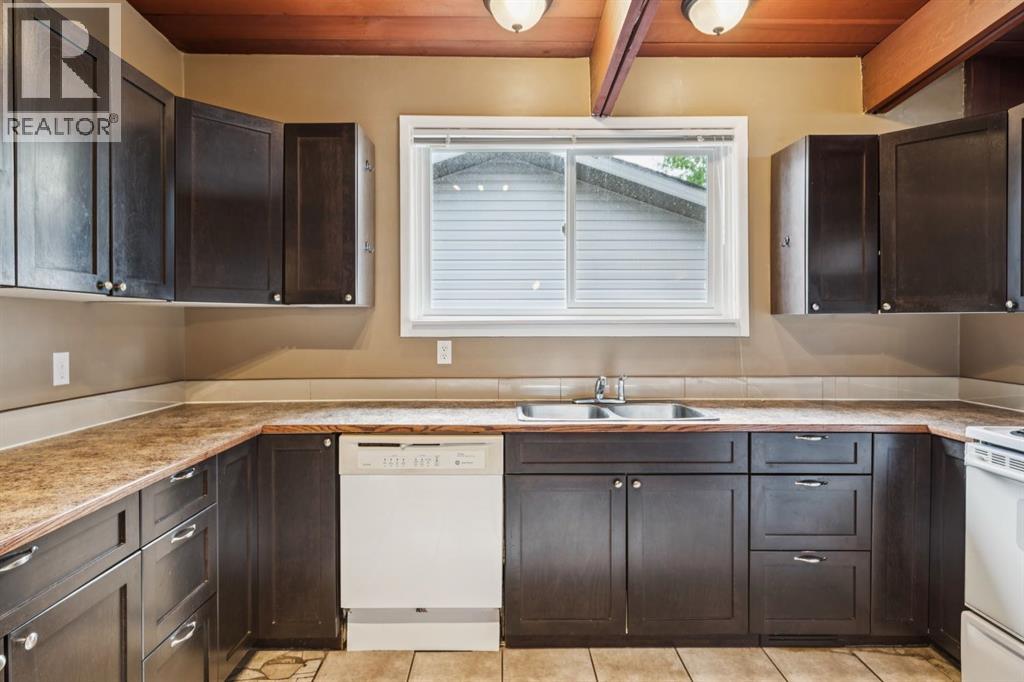 2144 Chilcotin Road NW - 16