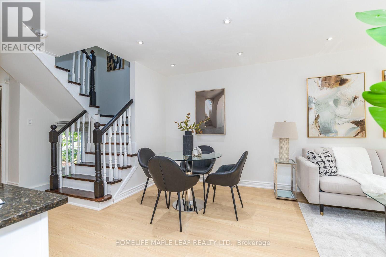 43 BARRETT CRESCENT - Image 19