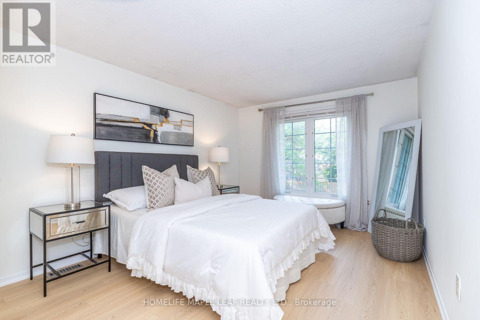 43 BARRETT CRESCENT - Image 29