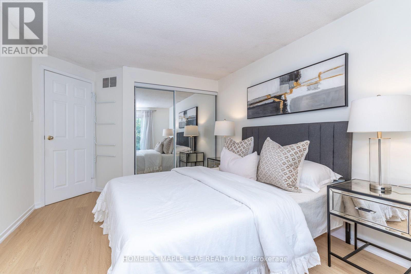 43 BARRETT CRESCENT - Image 30