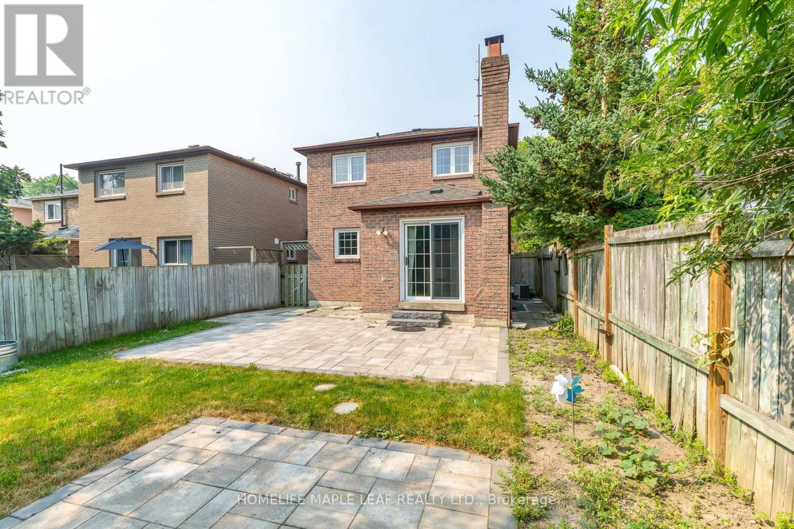 43 BARRETT CRESCENT - 43