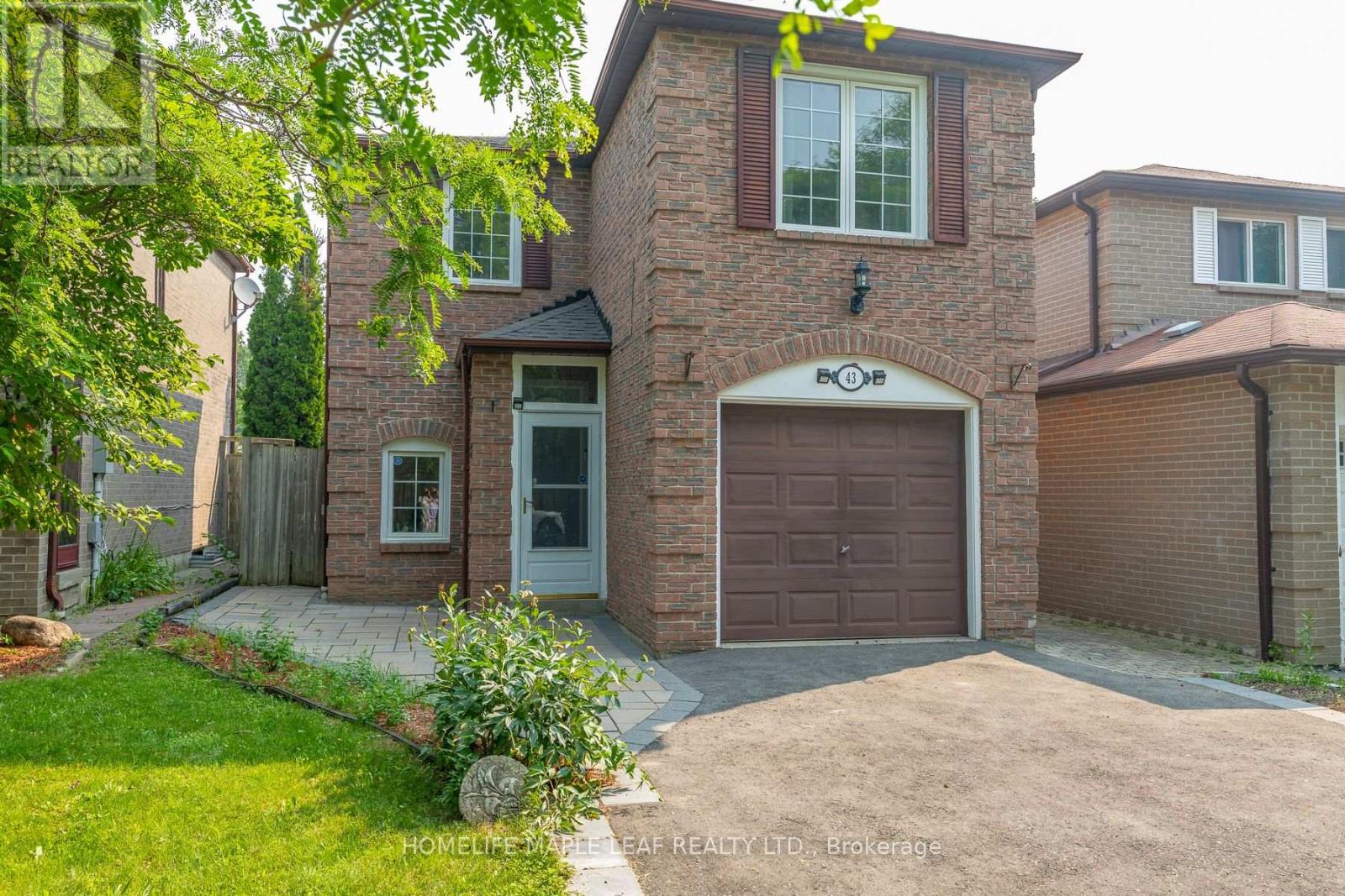 43 BARRETT CRESCENT - 5