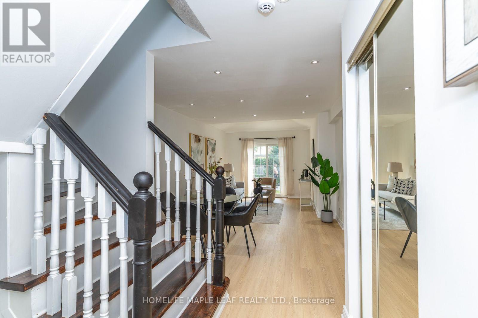 43 BARRETT CRESCENT - Image 8