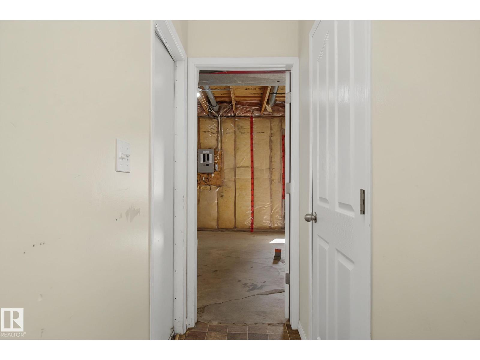 4259 29 AV NW - Image 27