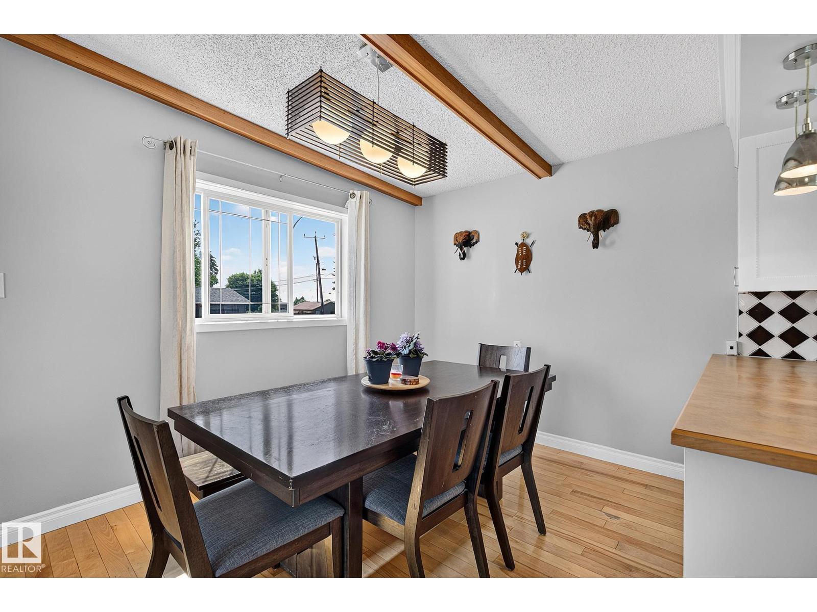 7703 134 AV NW - 8