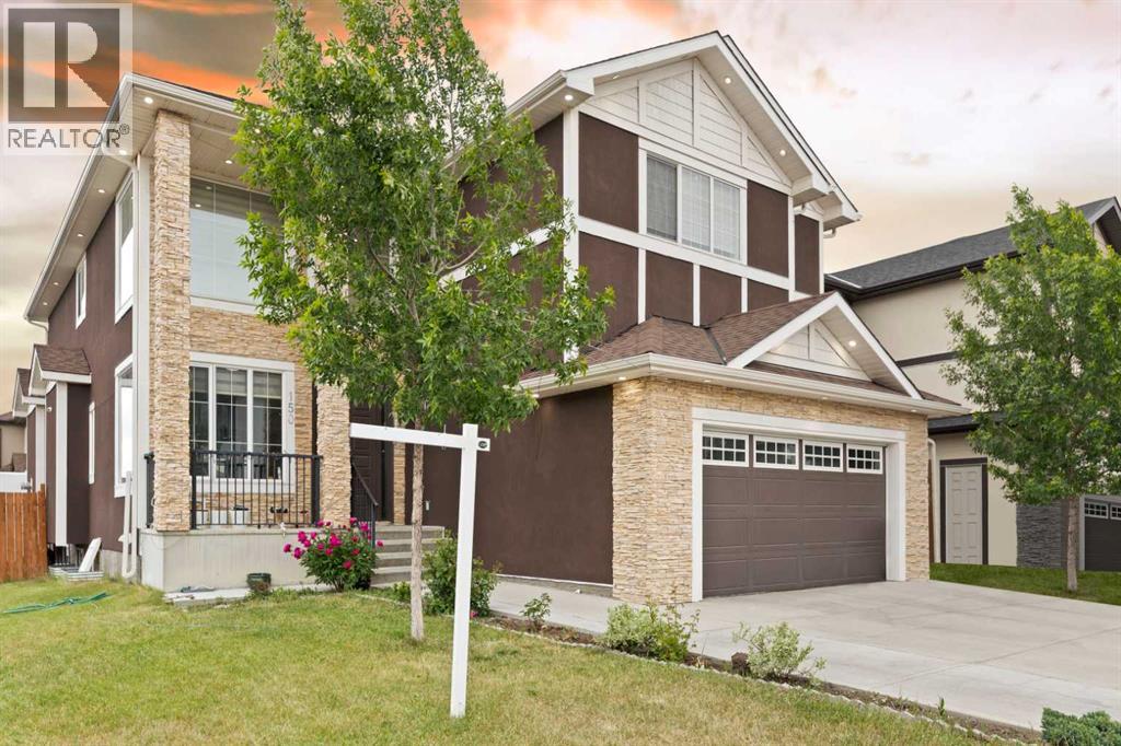 150 Saddlelake Grove NE - 2