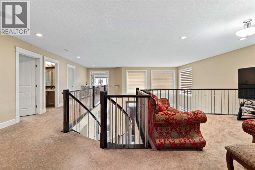150 Saddlelake Grove NE - 28