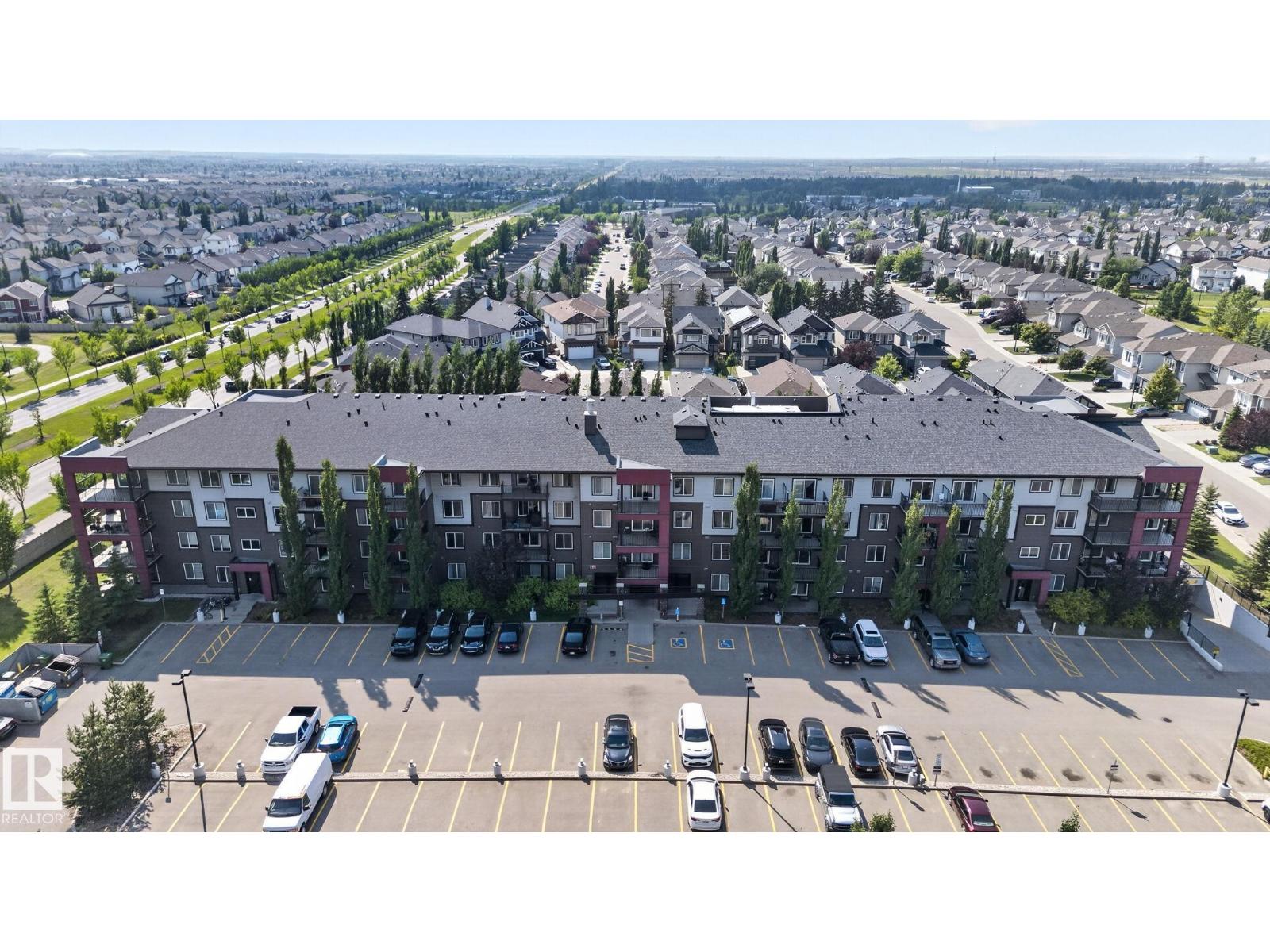 #203 5521 7 AV SW - 31