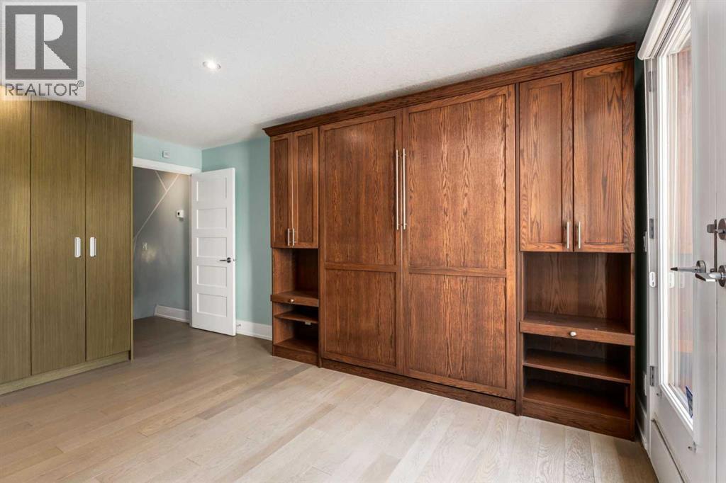 1513 23 Avenue SW - Image 33