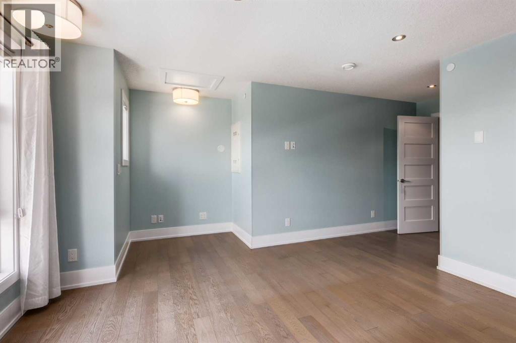 1513 23 Avenue SW - Image 25