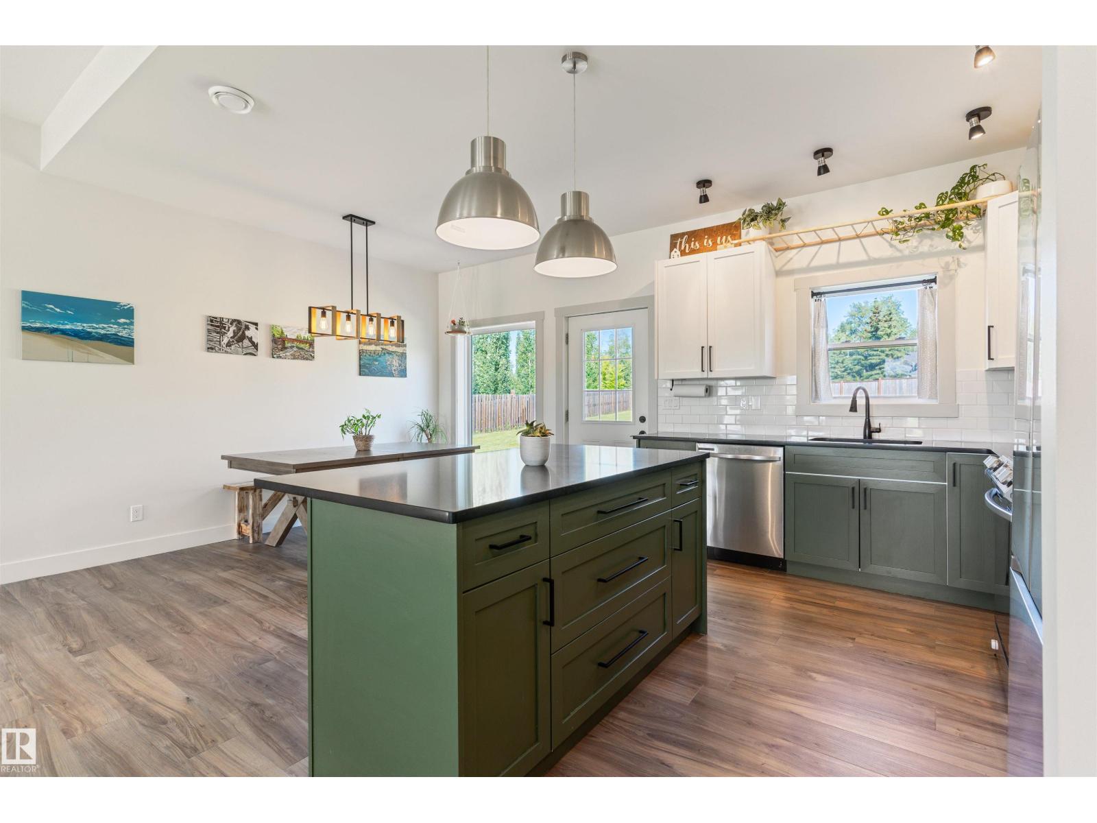 5406 POPLAR LN - 10