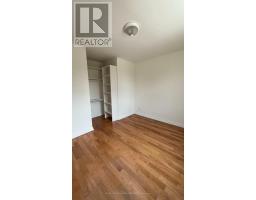 711 Irwin Crescent, Newmarket, ON L3Y5A4 Photo 13