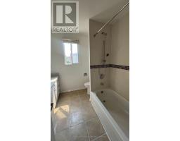 711 Irwin Crescent, Newmarket, ON L3Y5A4 Photo 17