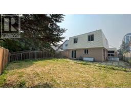 711 Irwin Crescent, Newmarket, ON L3Y5A4 Photo 18