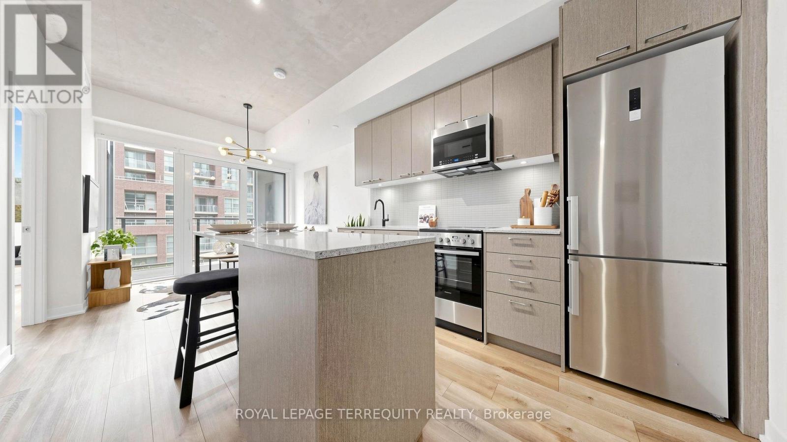#510 1808 ST CLAIR AVENUE W - Image 10