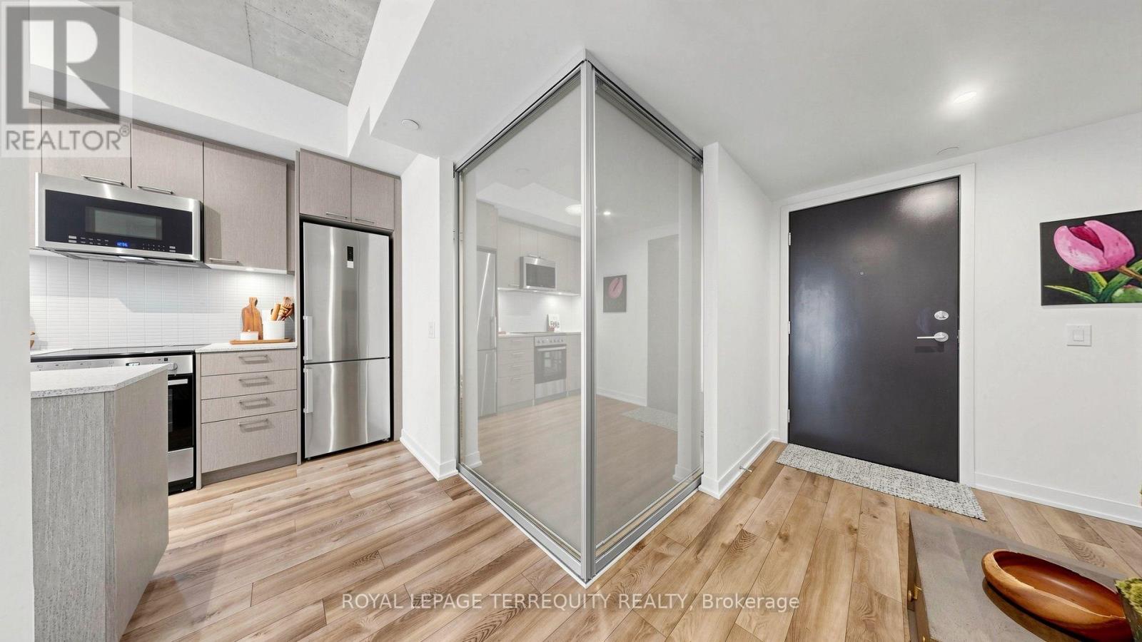 #510 1808 ST CLAIR AVENUE W - Image 18