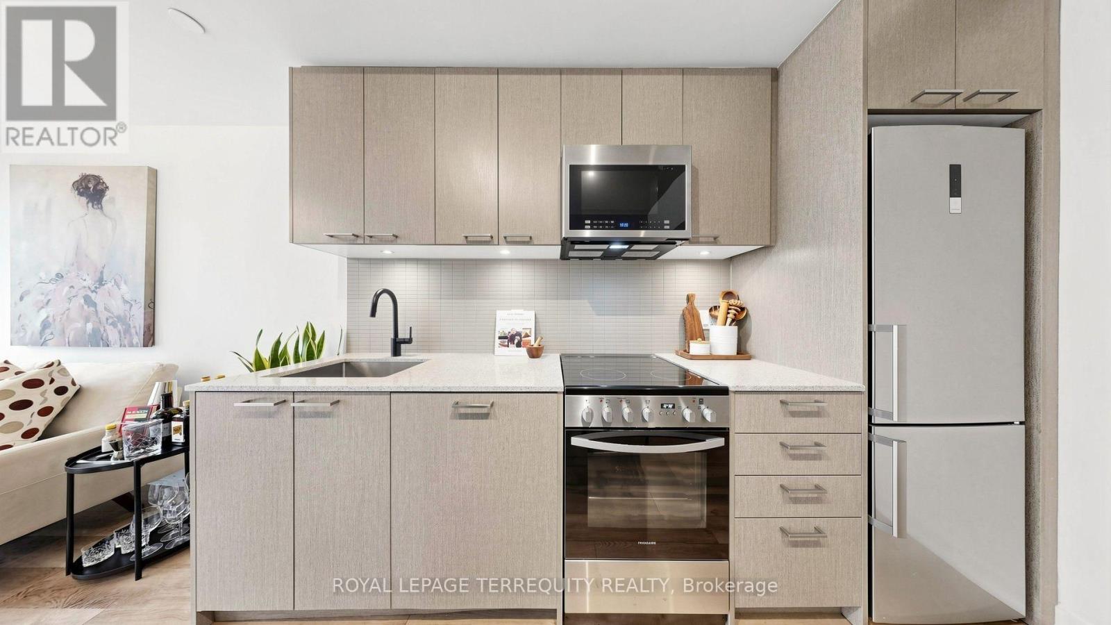 #510 1808 ST CLAIR AVENUE W - Image 8