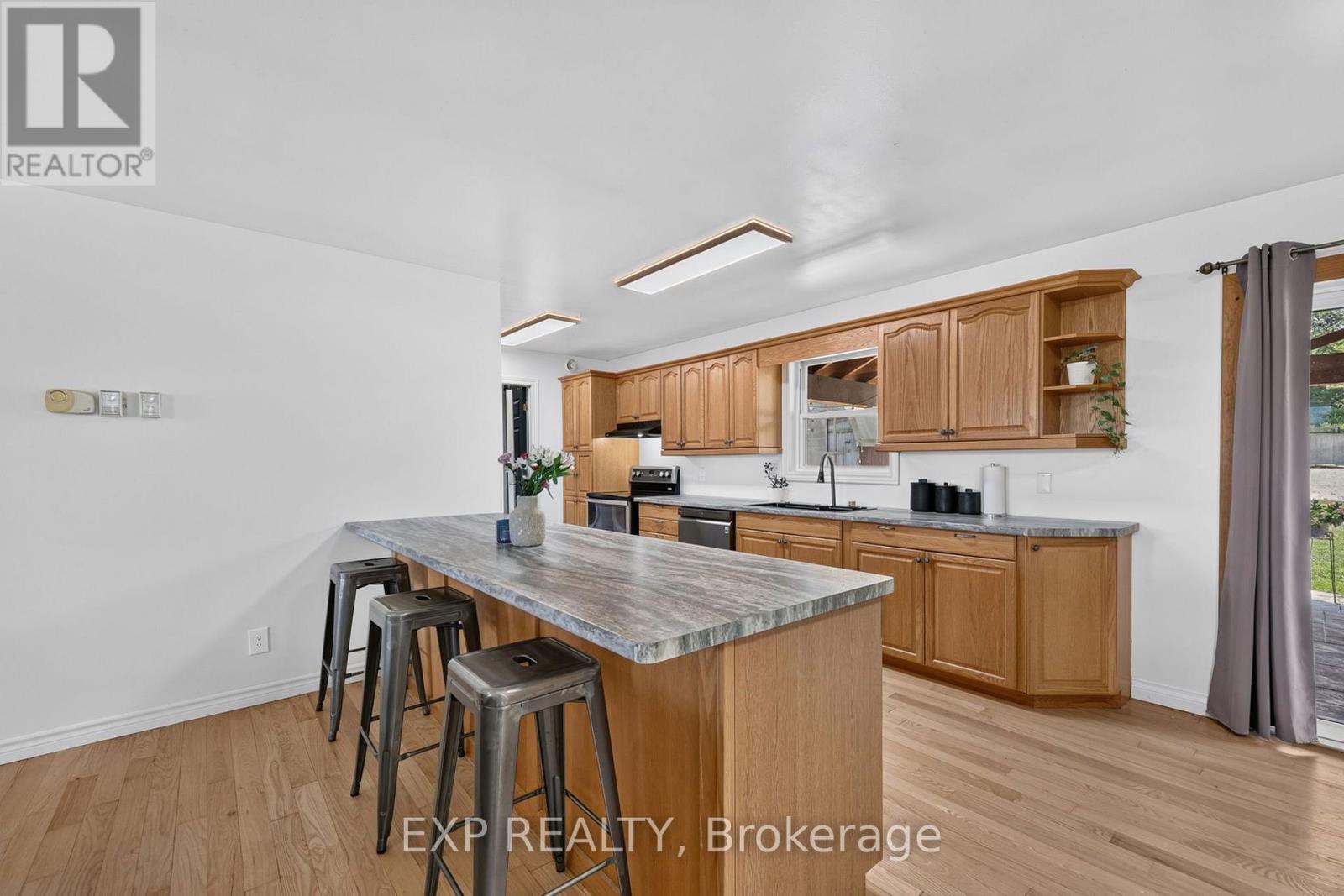 2415 COUNTY 46 ROAD - 11
