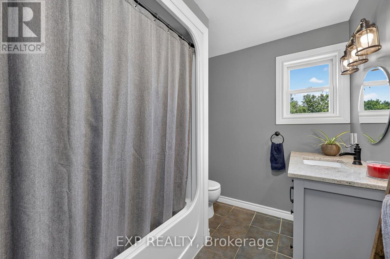 2415 COUNTY 46 ROAD - 17