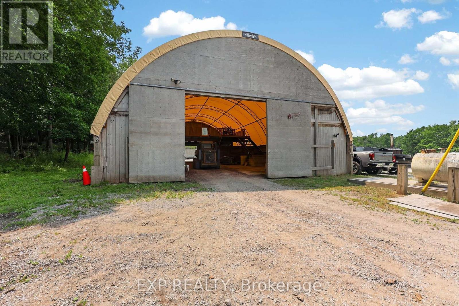 2415 COUNTY 46 ROAD - 33