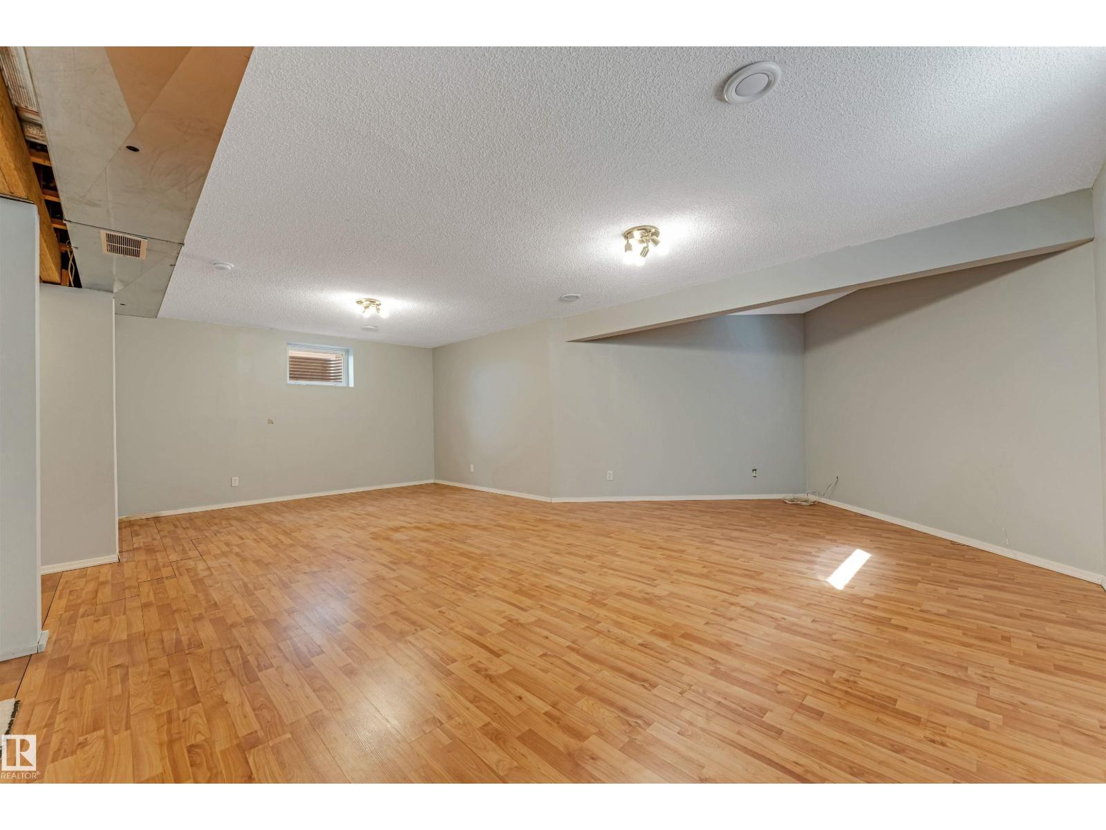 1431 HODGSON WAY NW - 31