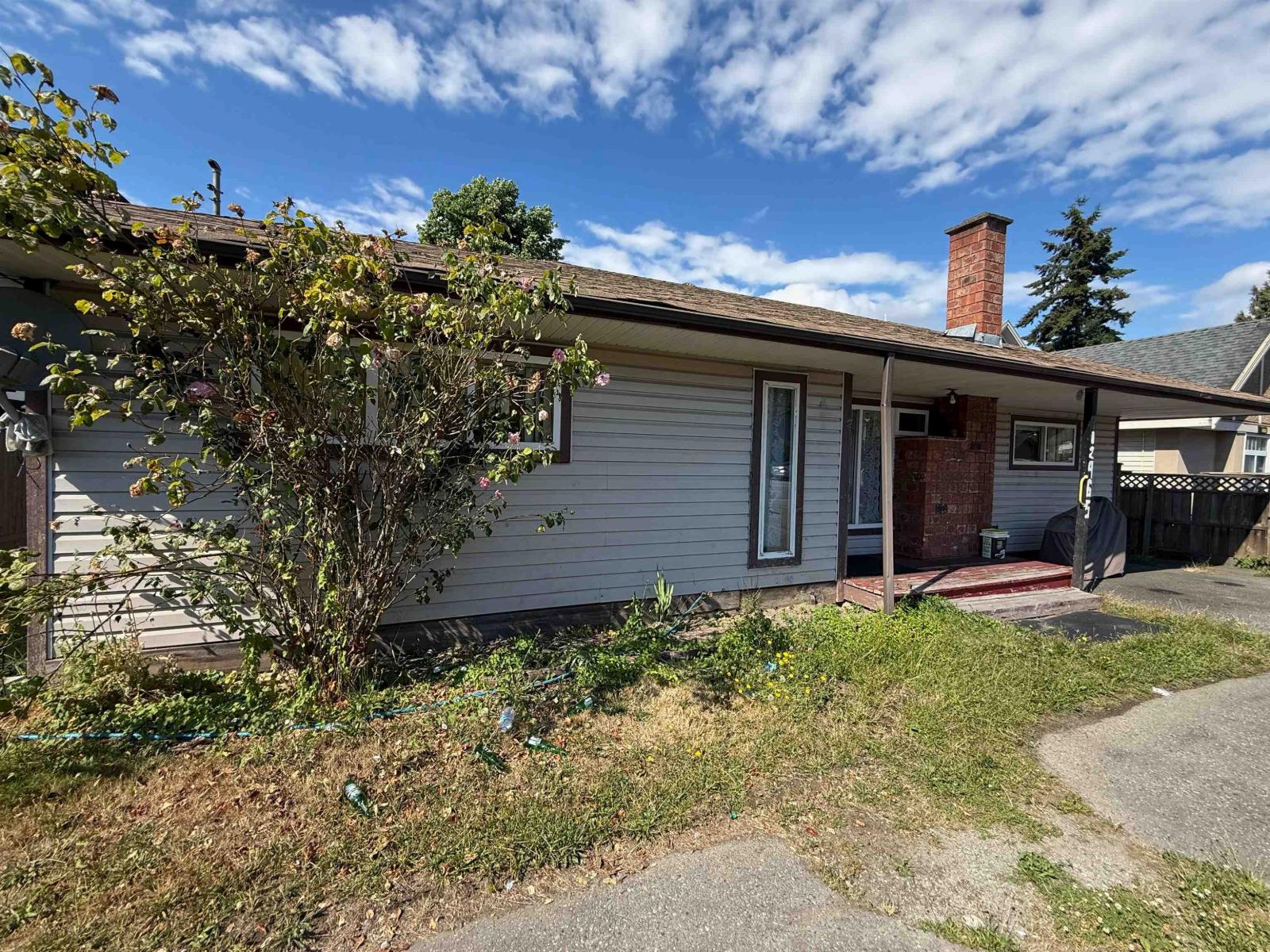 3 Bed, 1 Bath House for Sale in Surrey – 12965 64 AVENUE, Surrey – MLS# R3144901 - Image 13