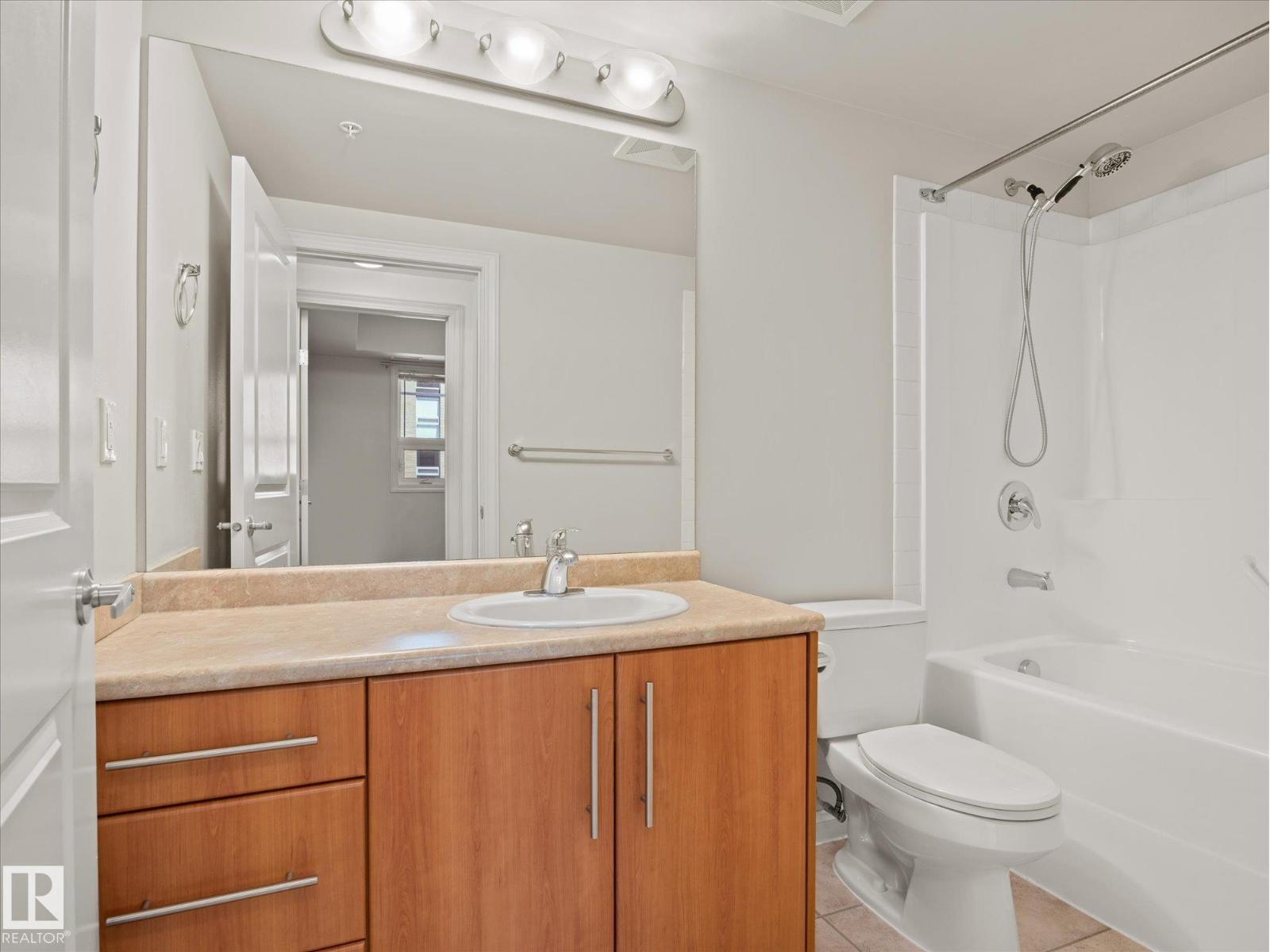 #707 9819 104 ST NW - 21