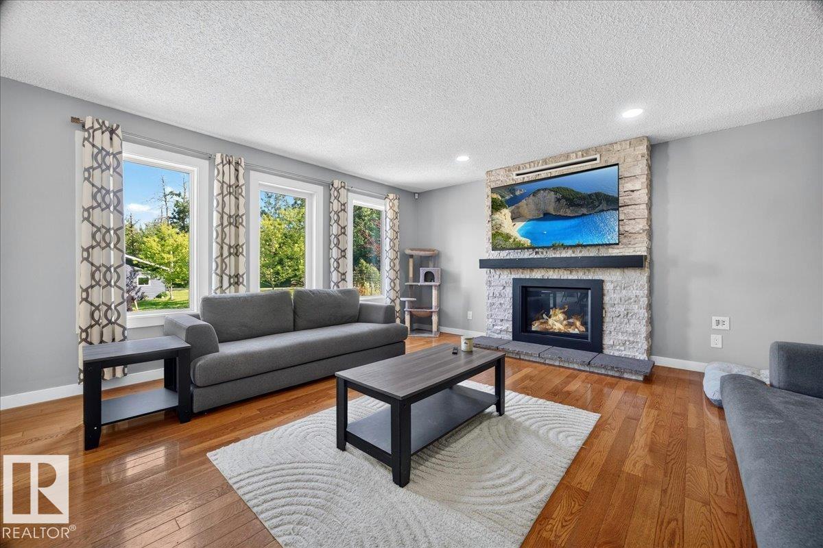 #47 21061 WYE RD - 12