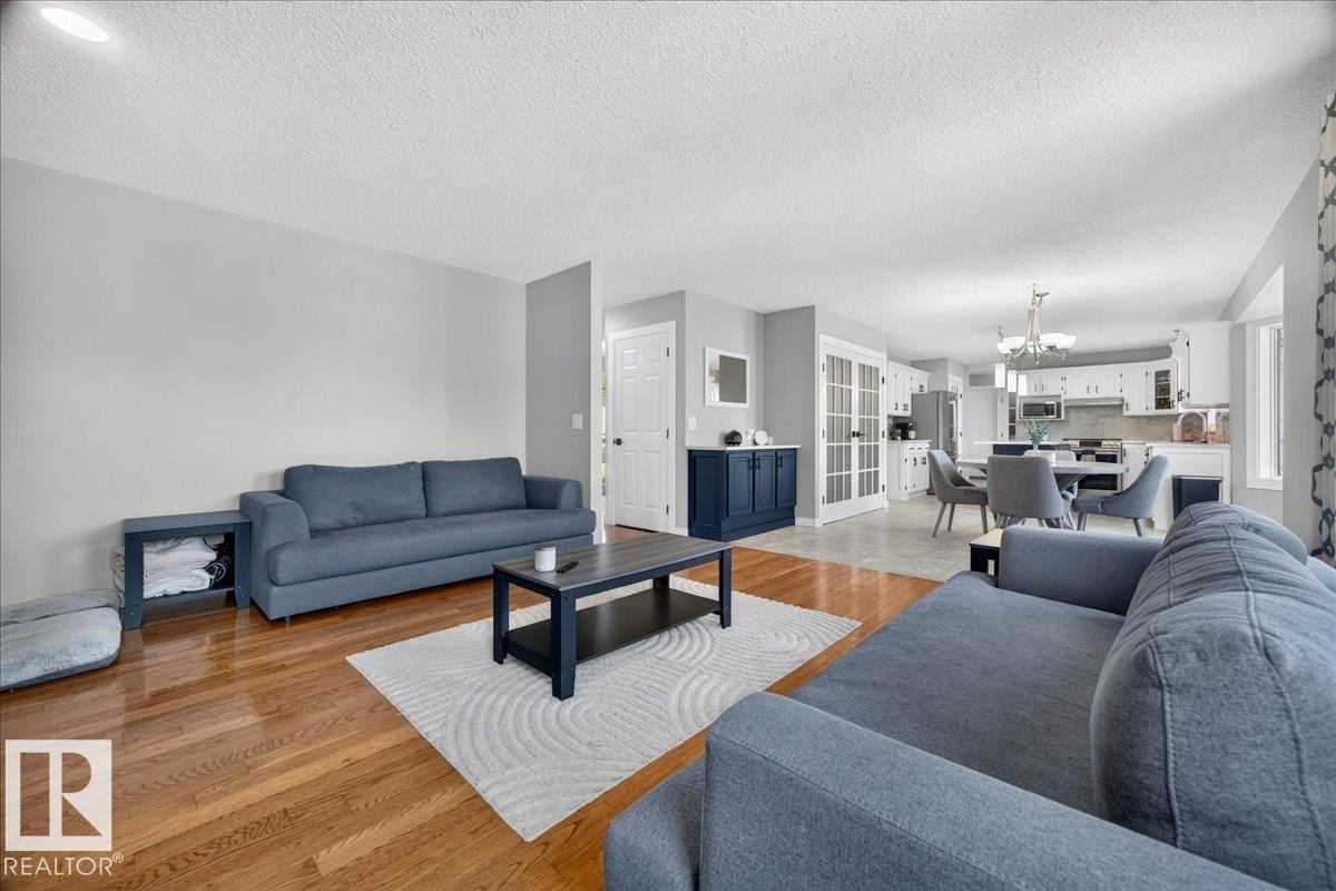 #47 21061 WYE RD - 14