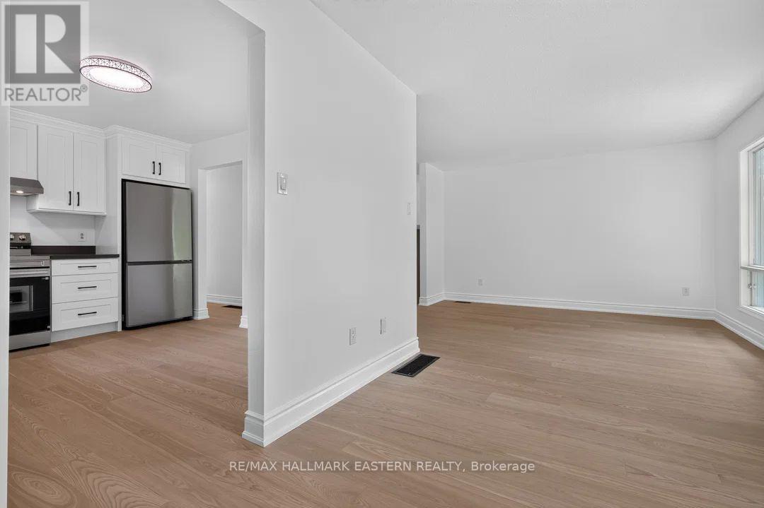 257 WHITE STREET - 13