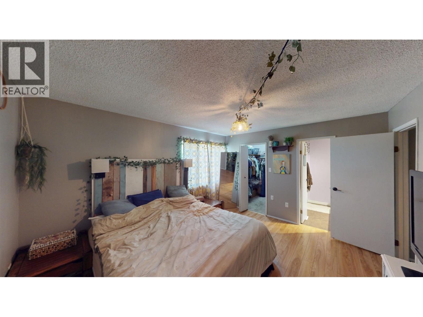 10072 257 ROAD - 30