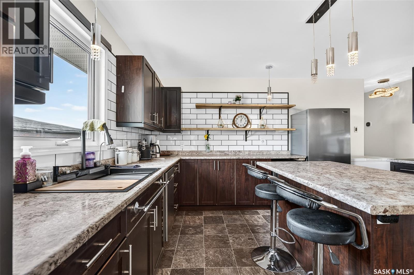 1355 Manitou CRESCENT - 15
