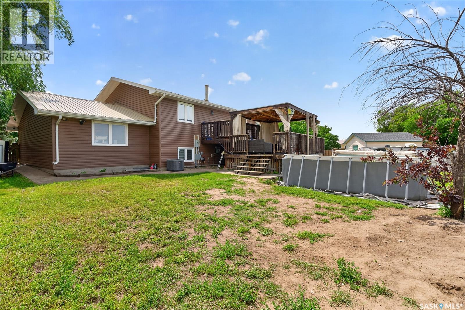 1355 Manitou CRESCENT - 3