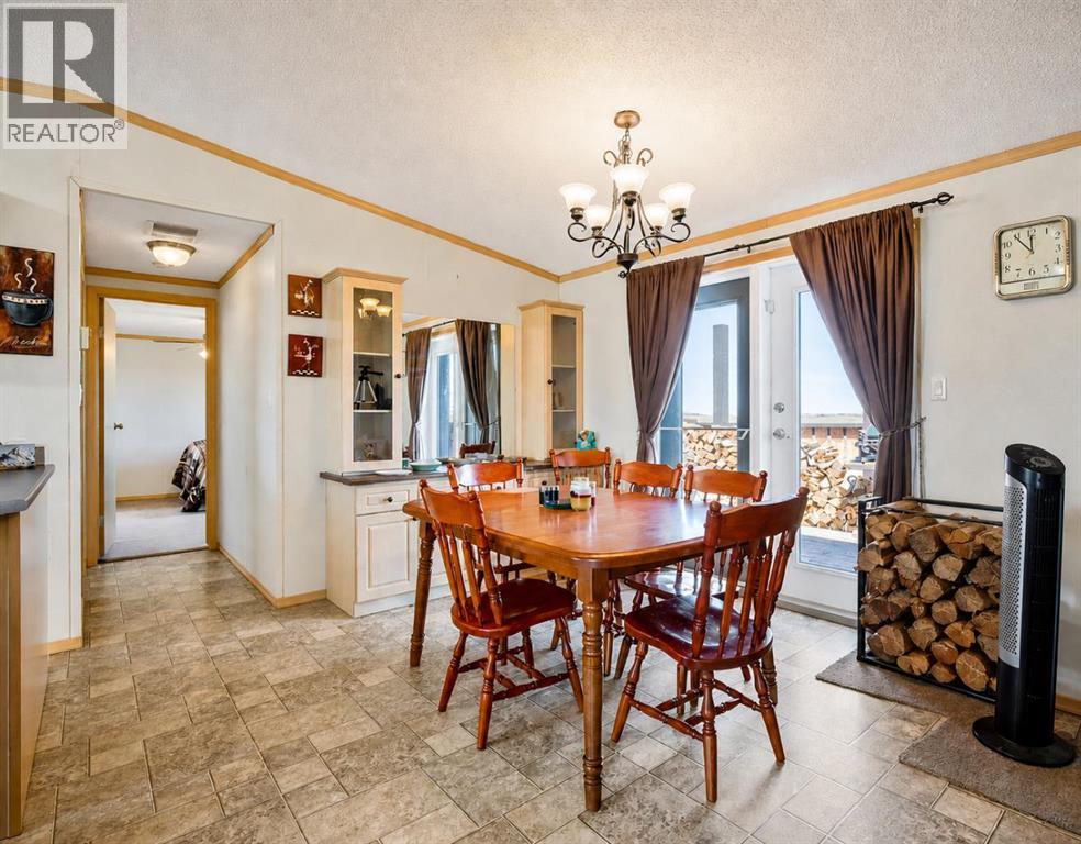 232080 Range Road 250 - 11