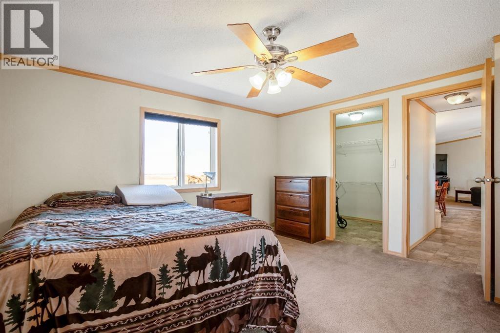 232080 Range Road 250 - 19