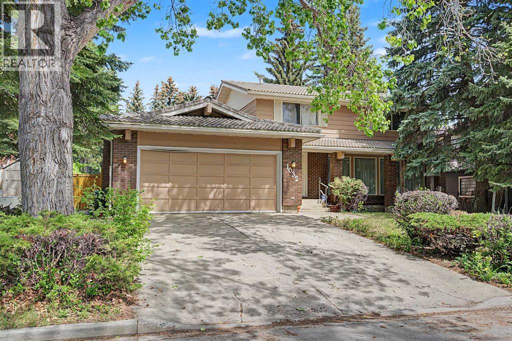 1032 Varsity Estates Drive NW - 1