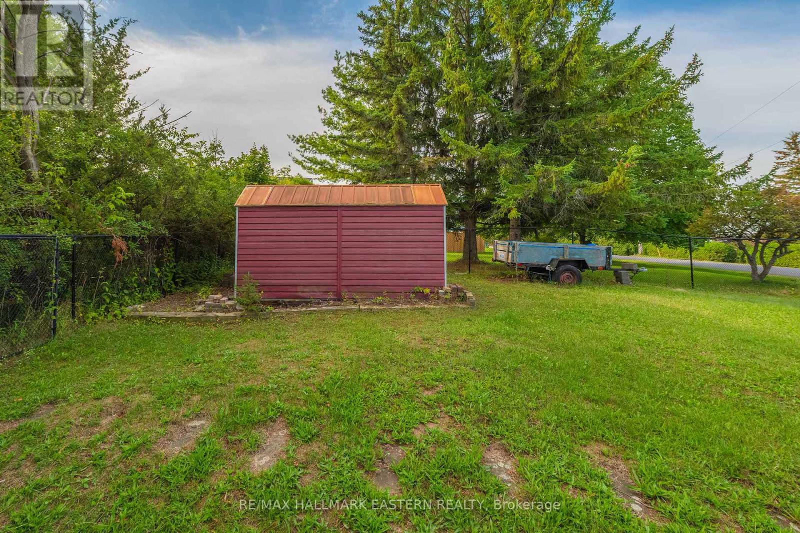 137 GRANDVIEW DRIVE - 20