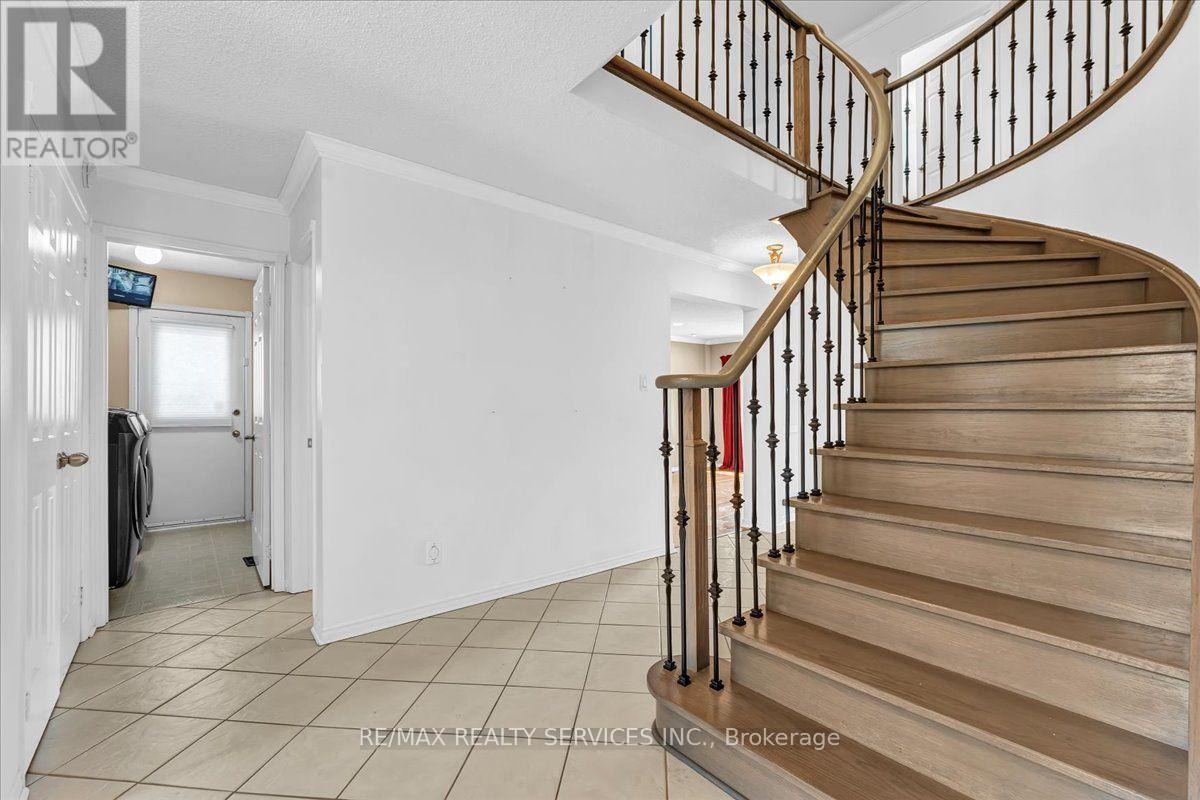 79 BURGBY AVENUE - 20