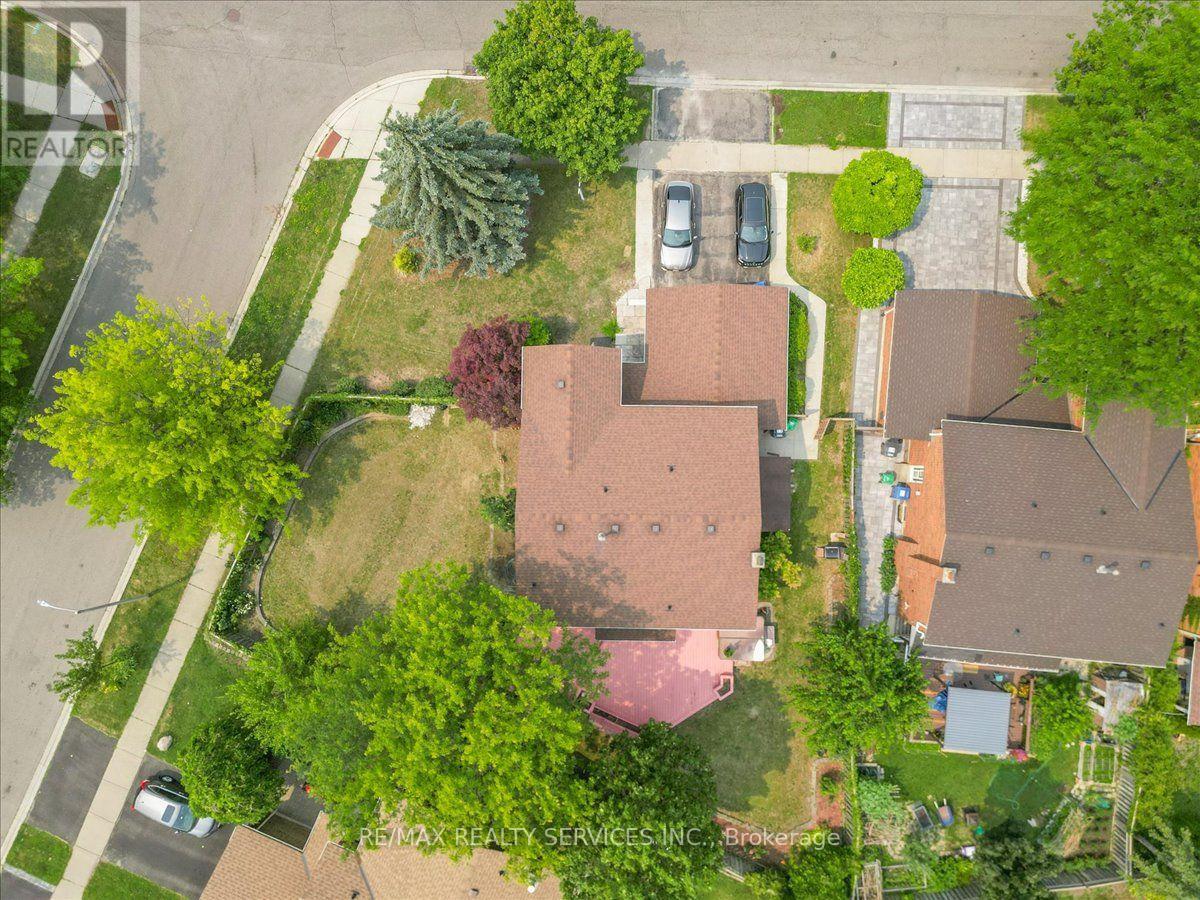 79 BURGBY AVENUE - 49