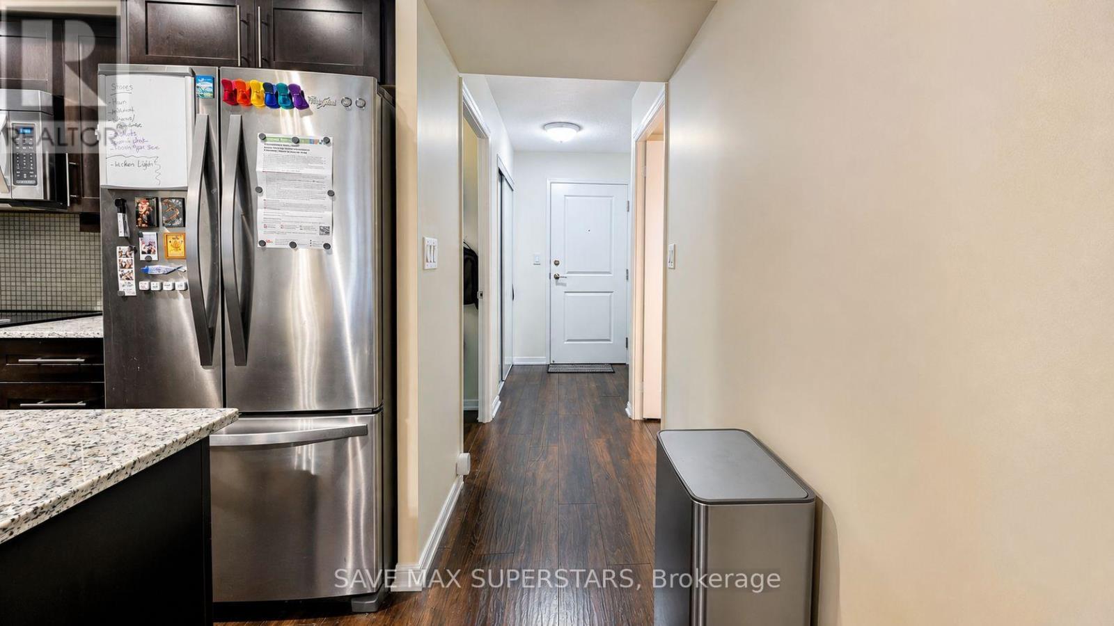 #714 35 BASTION STREET - Image 11