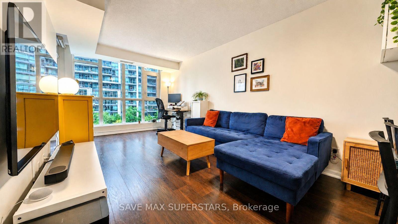 #714 35 BASTION STREET - Image 18