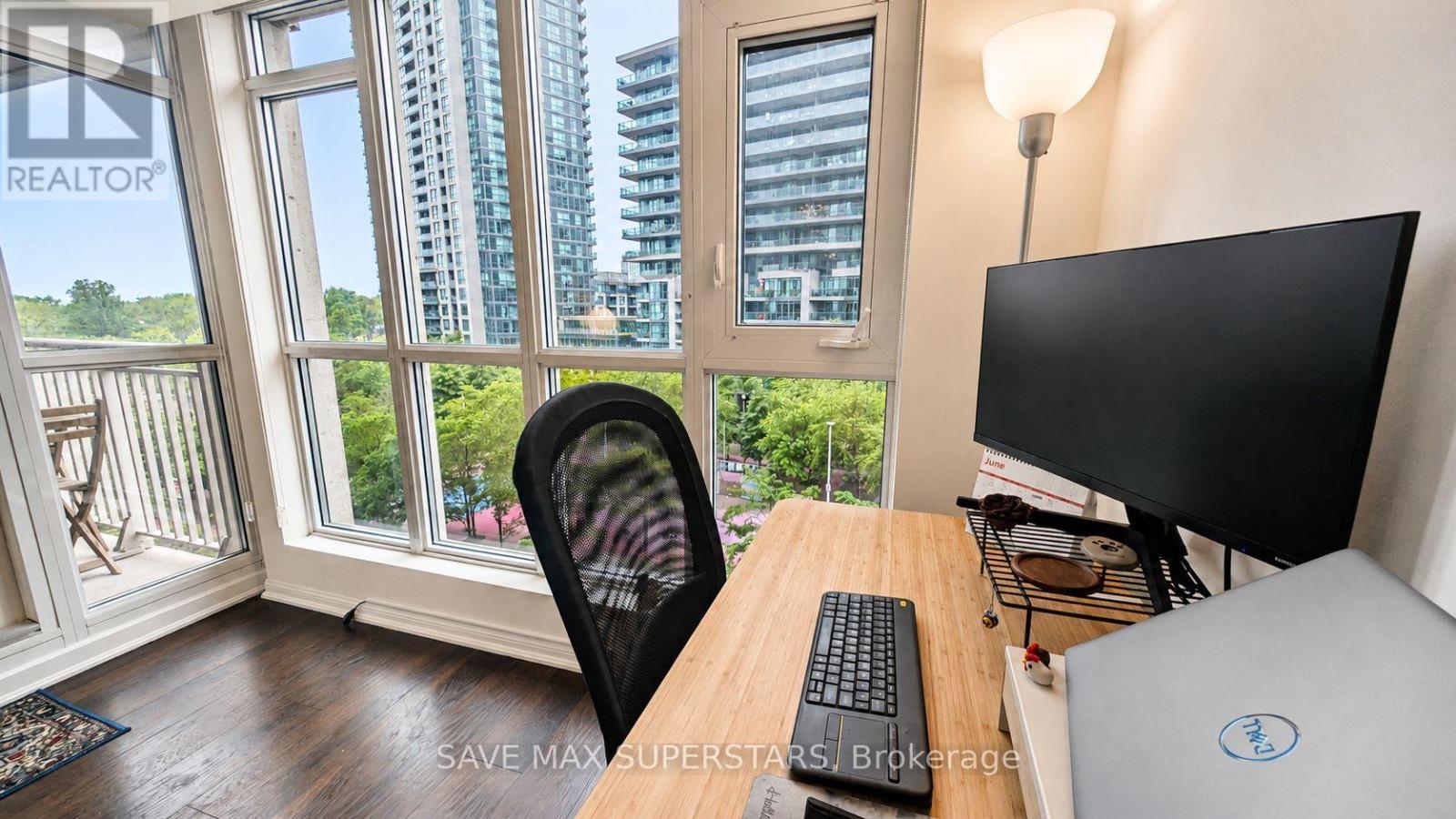 #714 35 BASTION STREET - Image 25