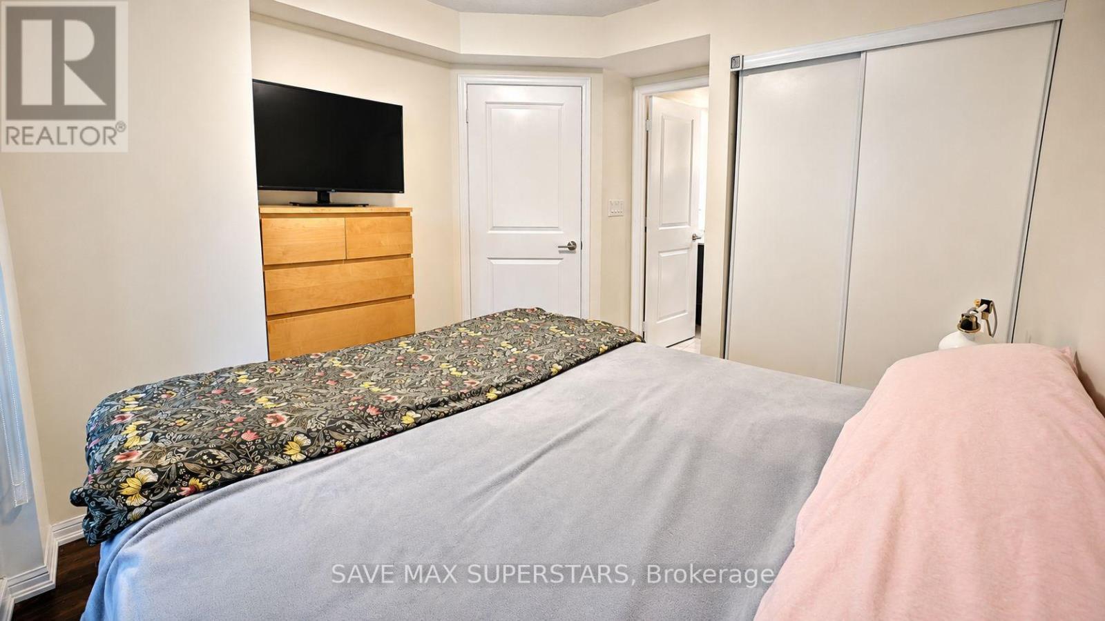 #714 35 BASTION STREET - Image 35