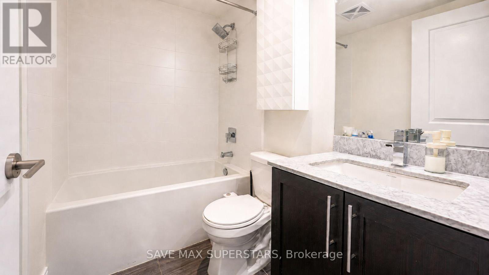 #714 35 BASTION STREET - Image 42