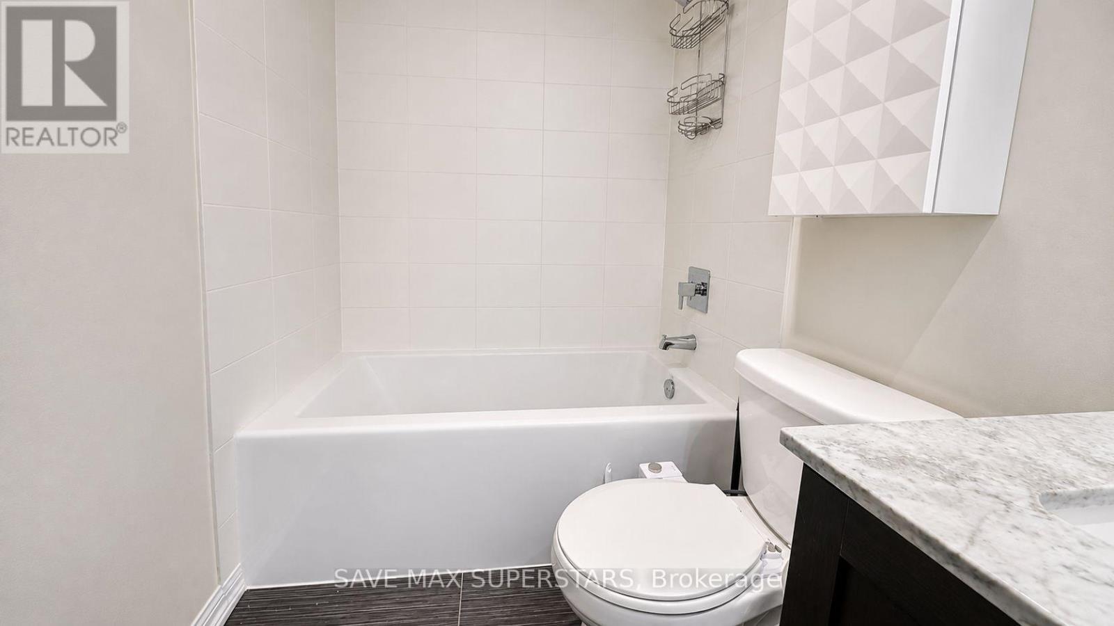 #714 35 BASTION STREET - Image 43