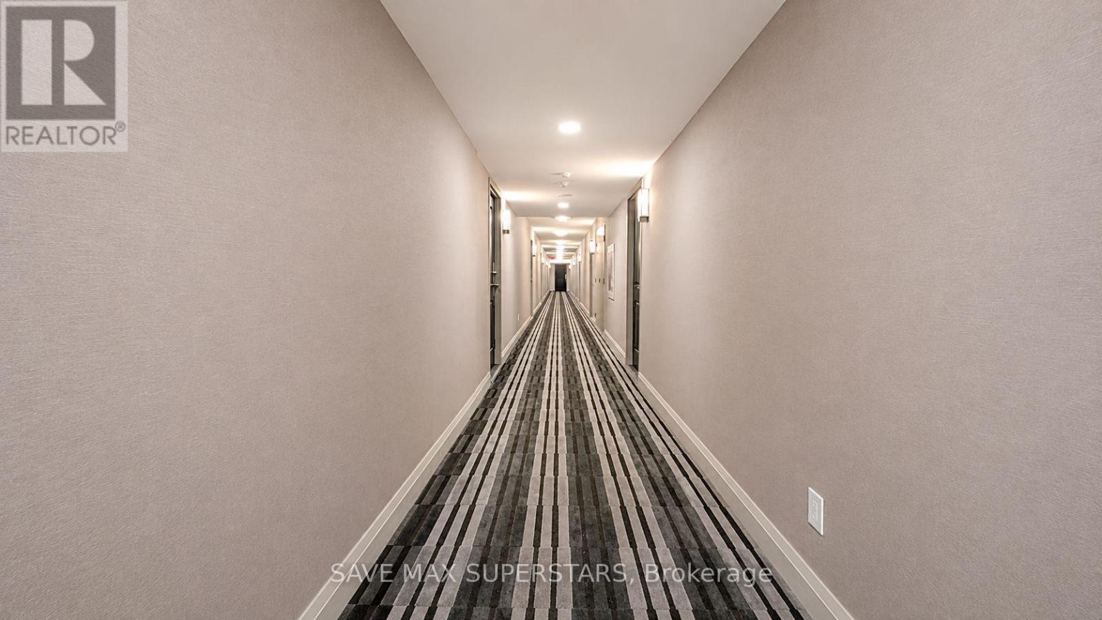 #714 35 BASTION STREET - Image 7