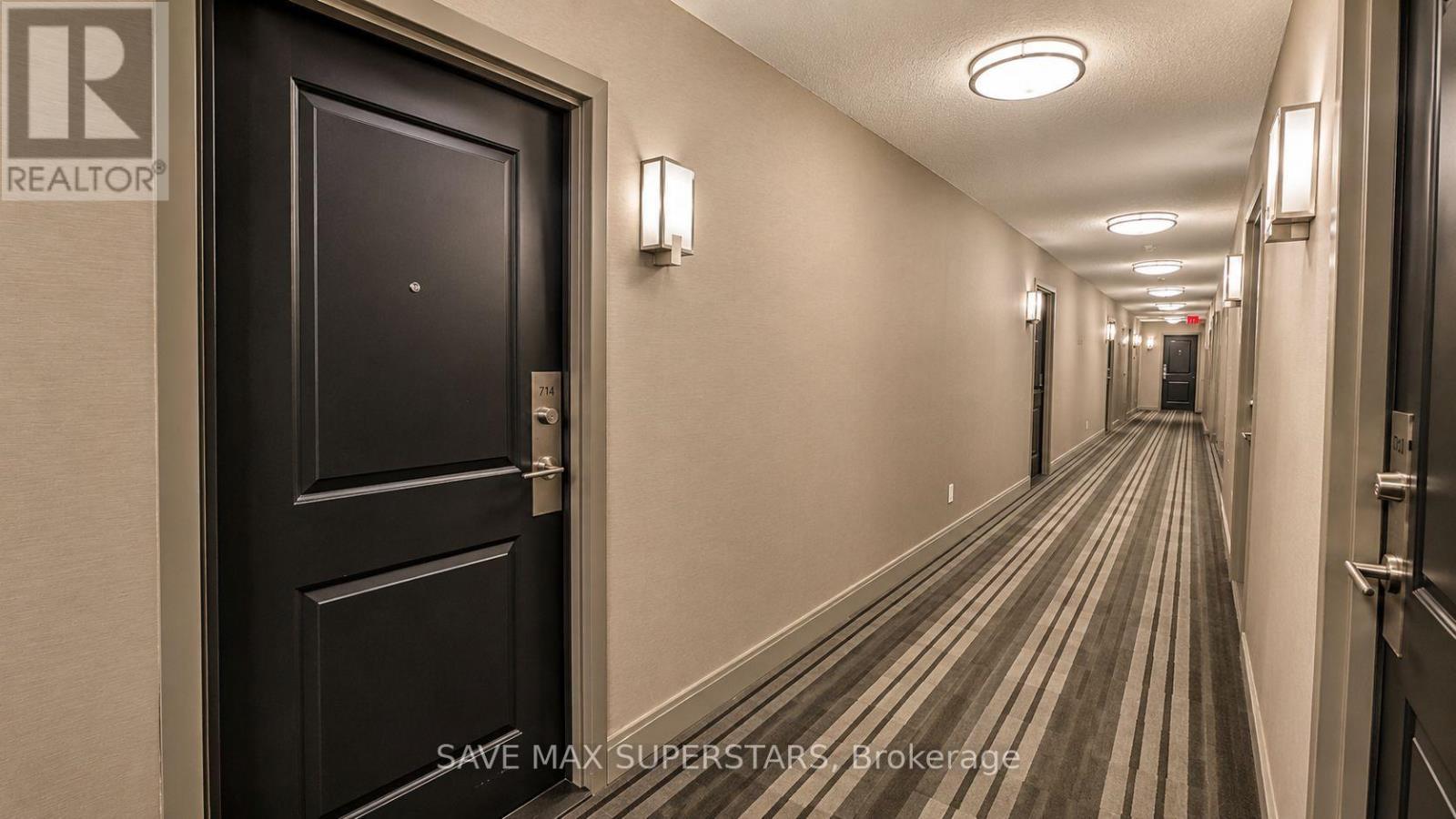 #714 35 BASTION STREET - Image 8