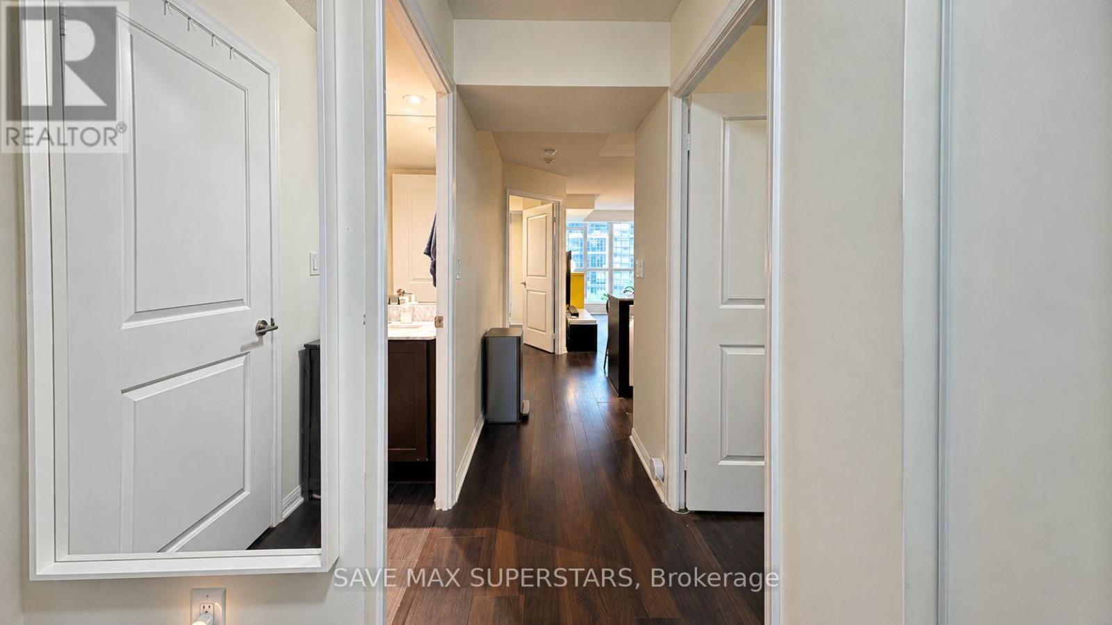 #714 35 BASTION STREET - Image 9